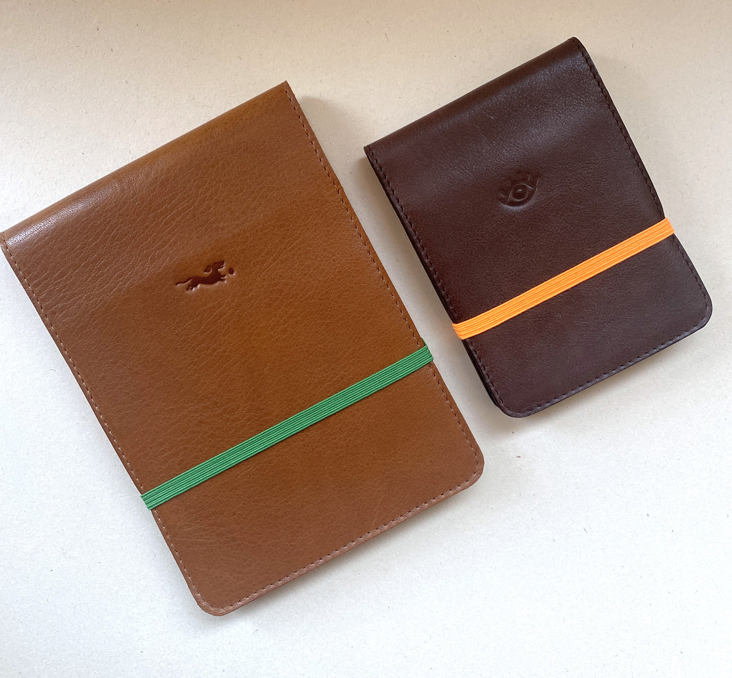 Blocs-notes en cuir rechargeable et personnalisable - Le cadeau déconnecté