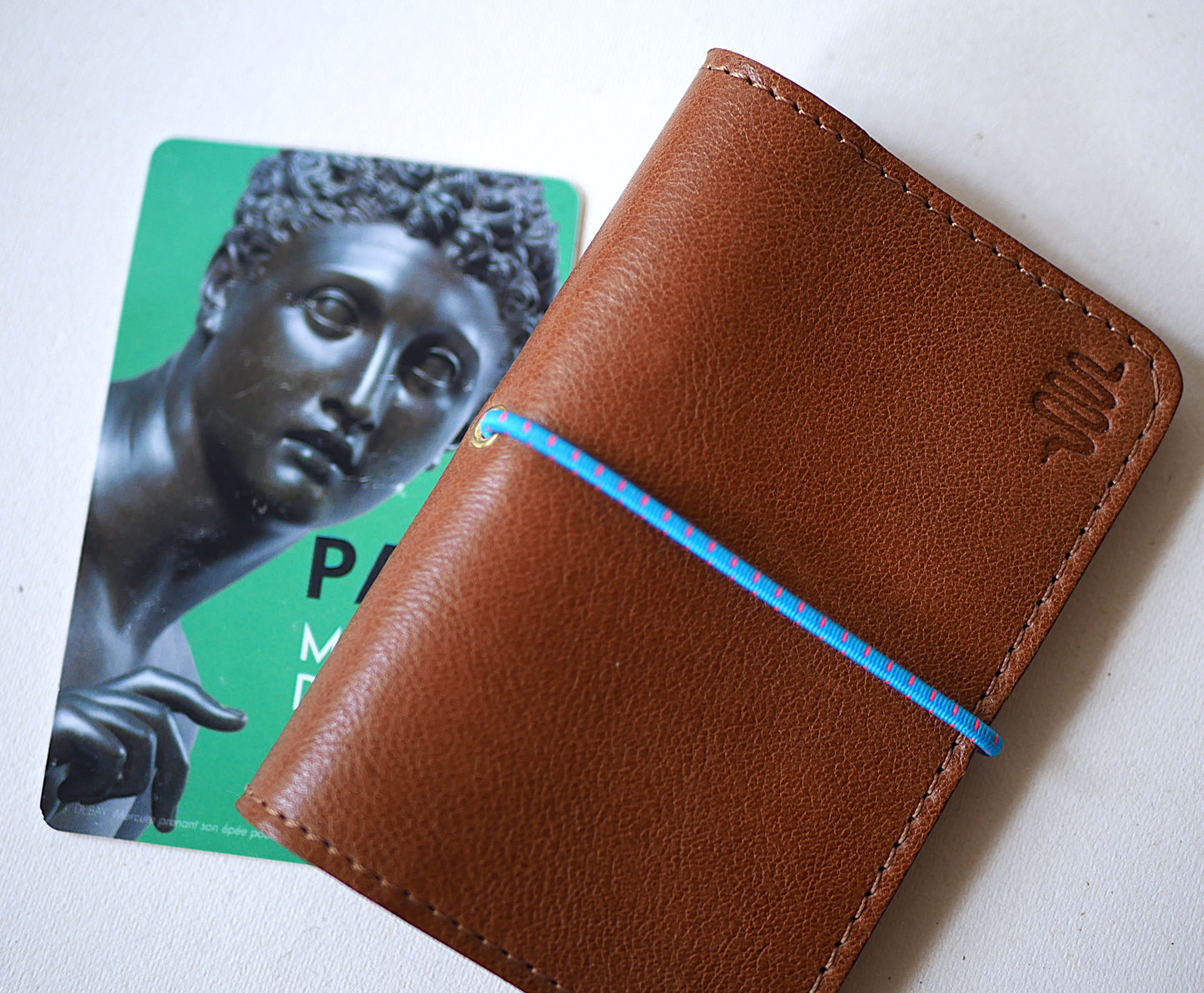 Porte-cartes en cuir personnalisable