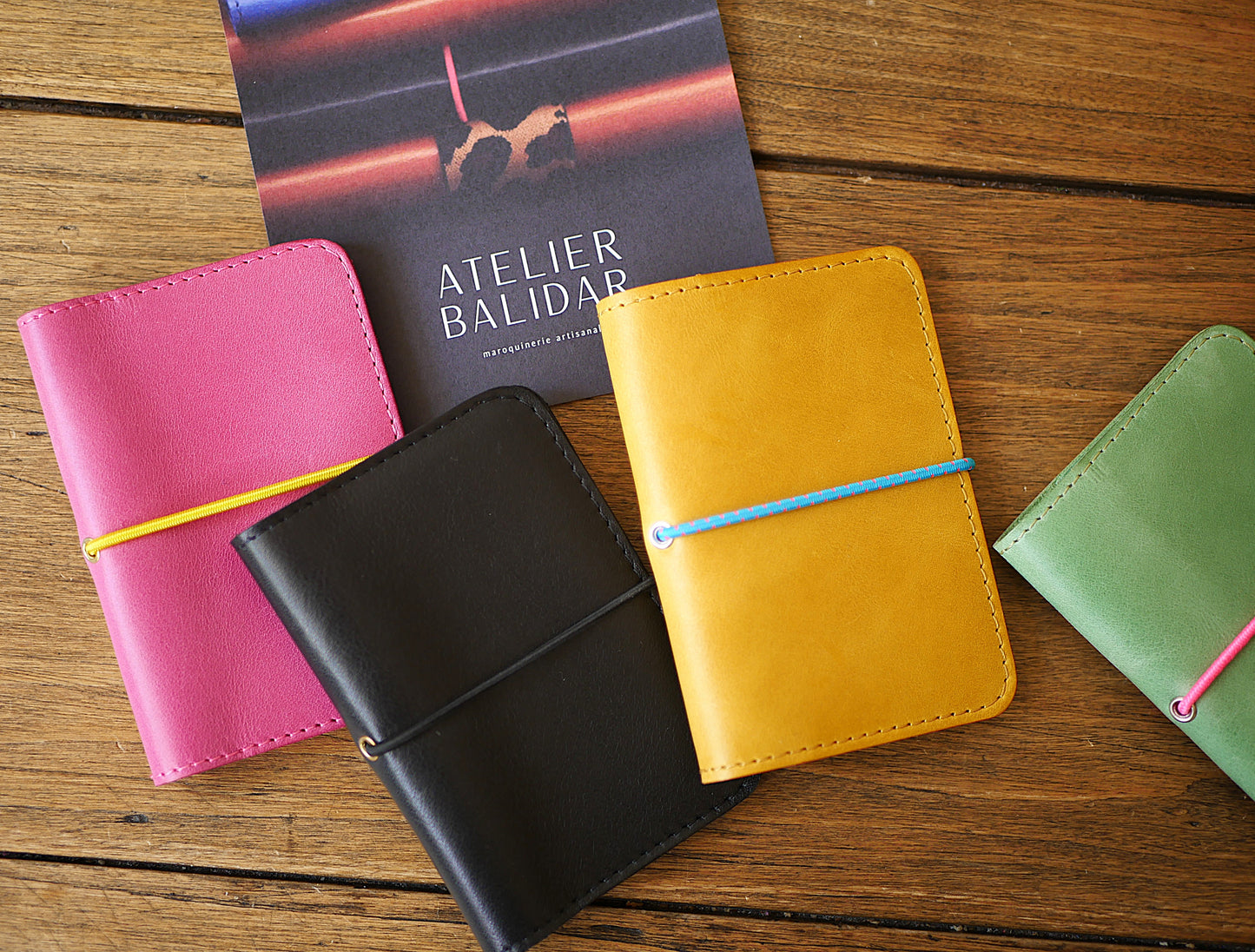 Porte-cartes en cuir personnalisable